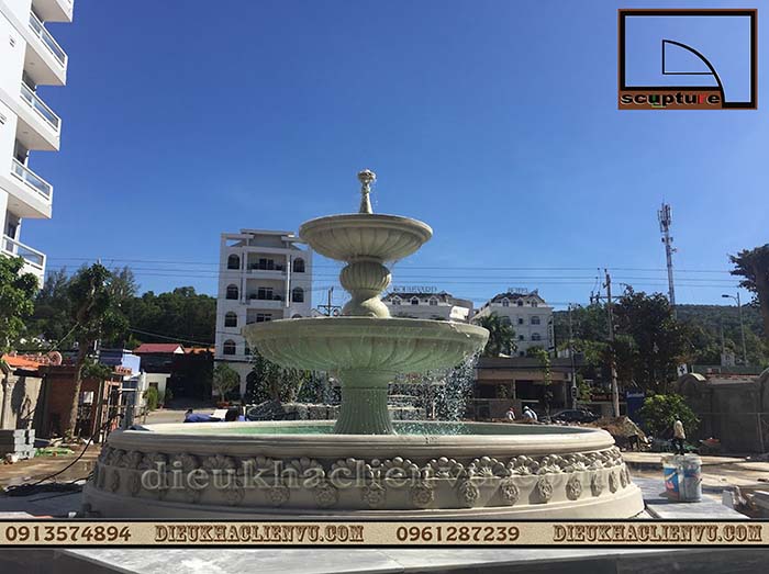 Mẫu đ&agrave;i phun nước s&acirc;n vườn nghệ thuật cho c&aacute;c kh&ocirc;ng gian lớn